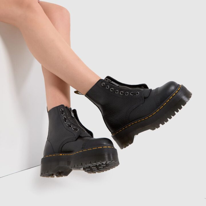 Dr Martens Sinclair Boot for Women in Black