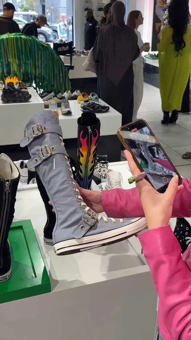 Who’s excited for @MightyHoopla Festival this weekend... 😆🕺
 
Last Saturday, we threw a pre-Hoopla party at our London Oxford Circus store! Keep watching to hear our communities hot takes 👀
 
ID: A video containing clips of multiple different people standing and sitting in a schuh store talking about their fashion picks for Mighty Hoopla Festival.
